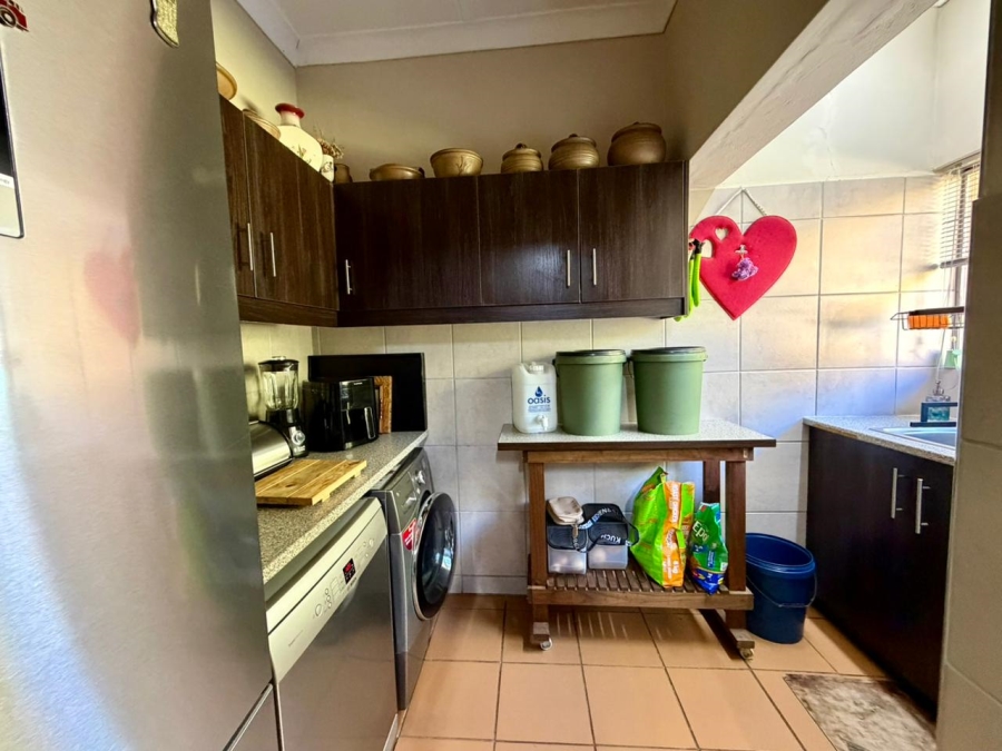 3 Bedroom Property for Sale in Oudtshoorn North Western Cape